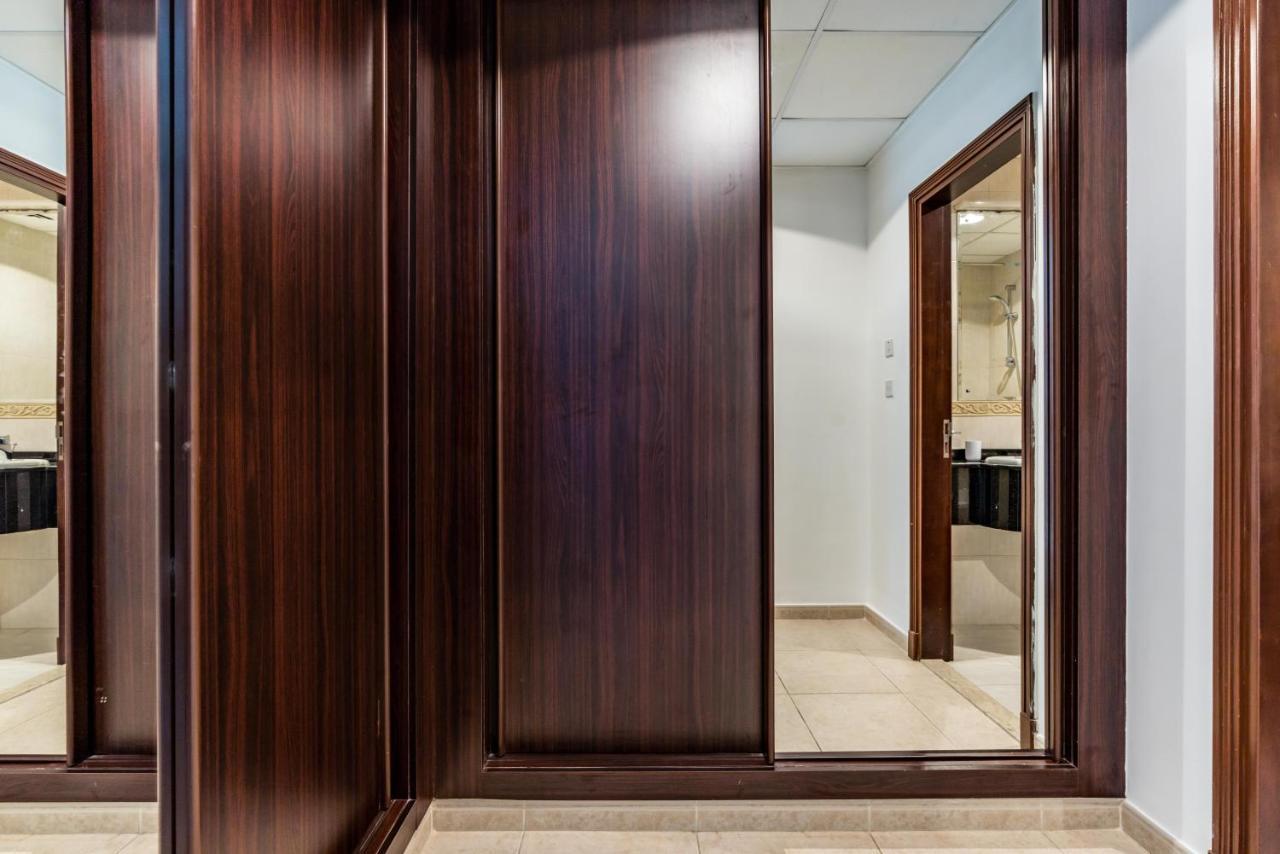 Lux Bnb Elite Residence Harbor Views ドバイ エクステリア 写真
